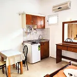 Eleni Apartments Sant George Beach