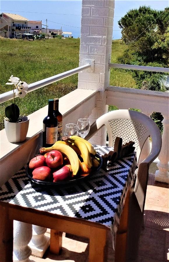 Appart hôtel Eleni Sant George *