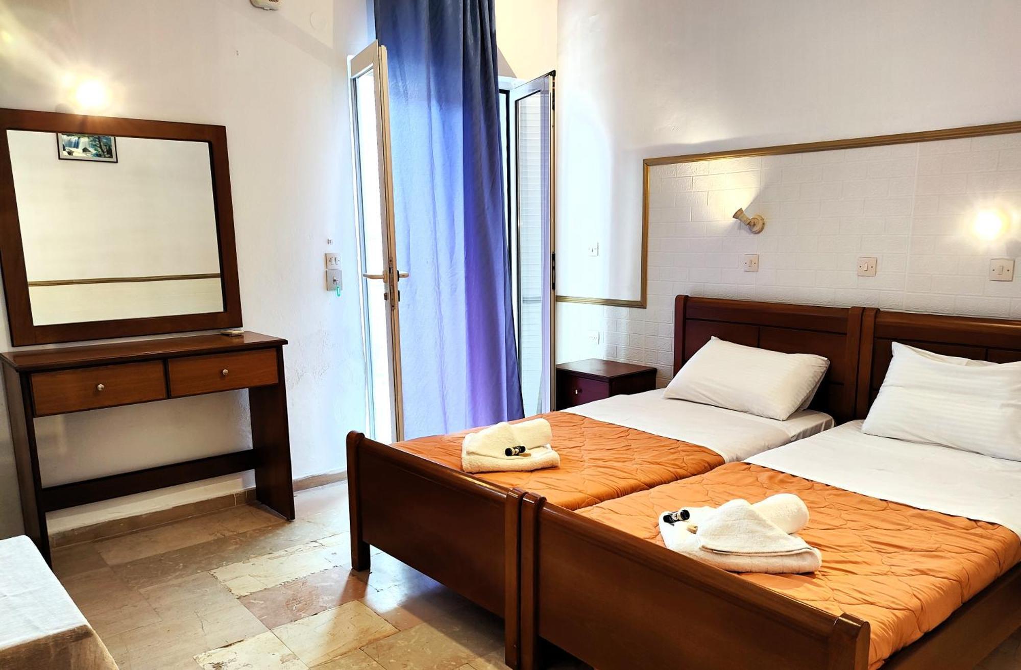Appart hôtel Eleni Sant George