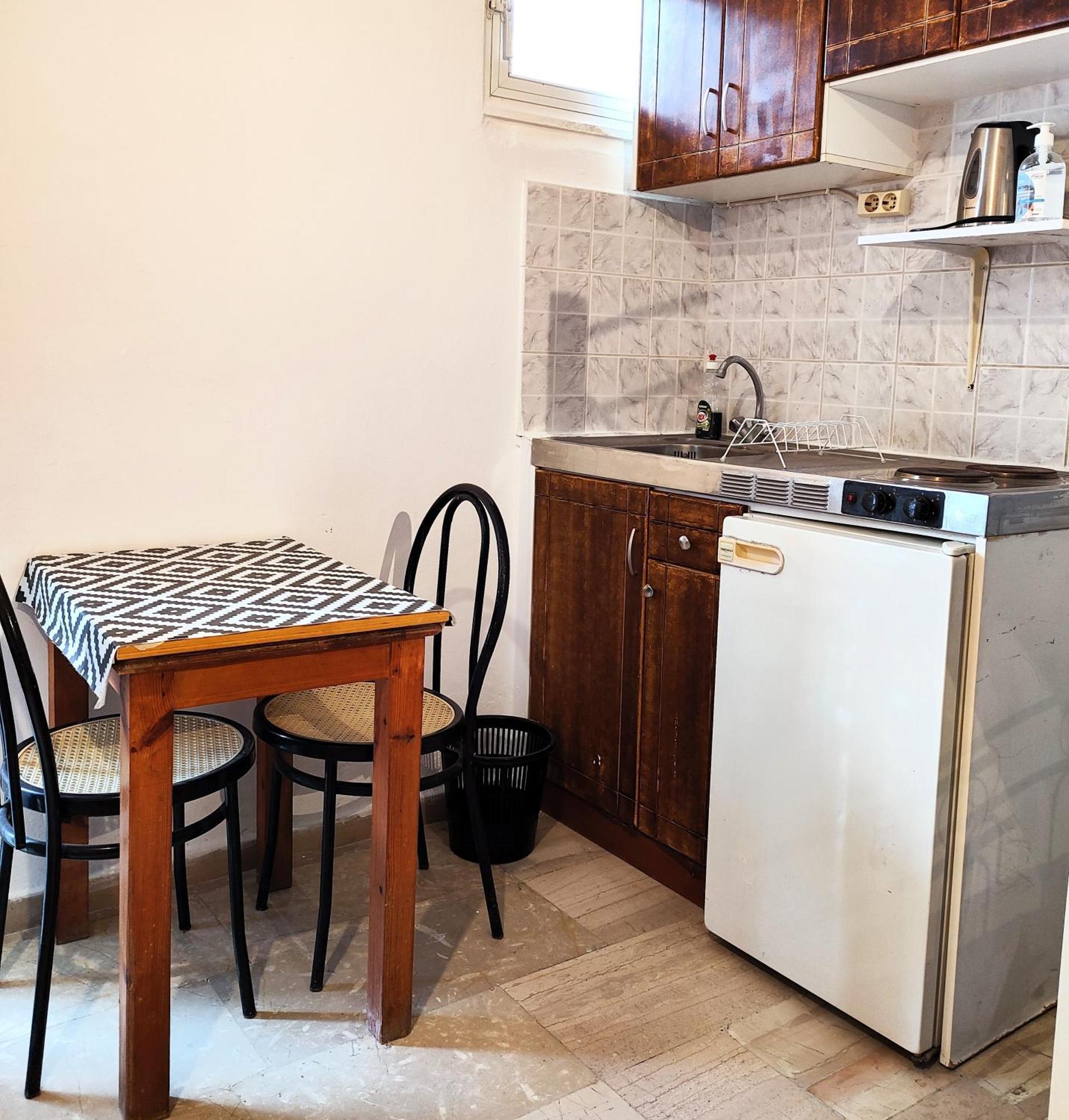 Hotel de apartamente Eleni Sant George *